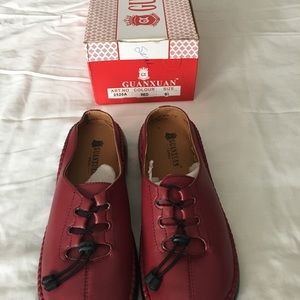 Women’s mule Shoe by Guanxuan, SC 9 1/2,  Red